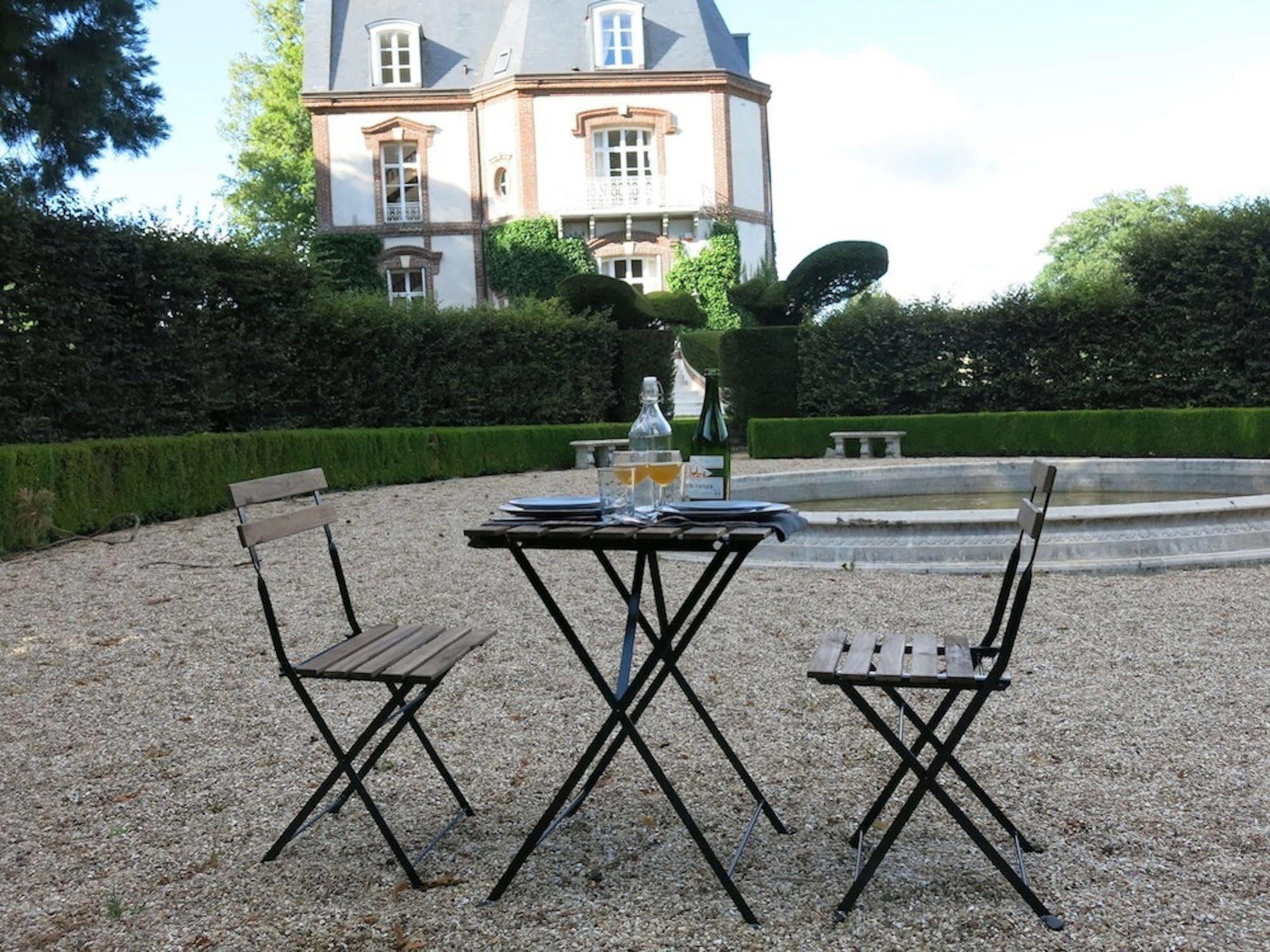 Chateau De Bouelles Bed & Breakfast Neufchâtel-en-Bray Eksteriør bilde